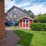 Friesenhaus Greetsieler Grachten * Гретзиль