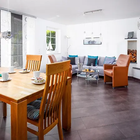 Дом отдыха Friesenhaus Greetsieler Grachten