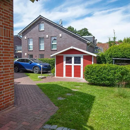 Friesenhaus Greetsieler Grachten * Гретзиль